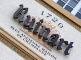 Winery Sign, Champagne Ruinart, Reims, Marne, Ardennes, France Photographie par Per Karlsson