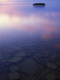 Clouds at Twilight, Lake Huron, Picnic Island, Upper Peninsula, Michigan, USA Photographie par Mark Carlson