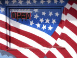 Flag Wall Mural on a Business, Moses Lake, Washington, USA Lámina fotográfica por Nancy & Steve Ross