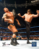 Great Khali vs Battista Photo