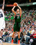 Yi Jianlian Photo