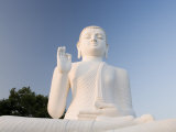 Great Seated Figure of the Buddha, Mihintale, Sri Lanka, Asia Lámina fotográfica por Gavin Hellier Great Seated Figure of the Buddha, Mihintale, Sri Lanka, Asia Lámina fotográfica por Gavin Hellier