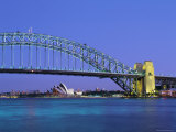 The Sydney Harbour Bridge and Opera House, Sydney, New South Wales, Australia Photographie par Fraser Hall
