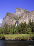 Bridalveil Falls and Yosemite Valley, California, USA Photographic Print by Gavin Hellier Bridalveil Falls and Yosemite Valley, California, USA Photographic Print by Gavin Hellier