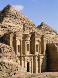 Rock-Cut Facade of Monastery (El Deir), Nabatean Archaeological Site, Petra, Jordan, Middle East Photographie par Upperhall Ltd