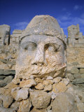 Ancient Carved Heads of Gods on Summit of Mount Nemrut, Nemrut Dagi (Nemrut Dag), Anatolia, Turkey Photographic Print by Lee Frost