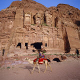 1st Century Ad Nabatean Corinthian Tomb, Wadi Musa, Petra, Jordan, Middle East Photographie par Christopher Rennie