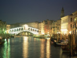 The Grand Canal and Rialto Bridge at Dusk, Venice, Unesco World Heritage Site, Veneto, Italy Fotografisk trykk av Sergio Pitamitz The Grand Canal and Rialto Bridge at Dusk, Venice, Unesco World Heritage Site, Veneto, Italy Fotografisk trykk av Sergio Pitamitz