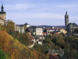 Church of St. James Dating from 1330 and Historical Centre in Autumn, Stredocesko, Czech Republic Photographie par Richard Nebesky