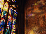 Stained Glass Window Throwing Light on Fresco, St. Vitus Cathedral, Prague, Czech Republic Photographie par Richard Nebesky