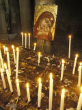 Candles Lit at the Boca del Verita Church in Rome, Italy Fotografie-Druck von Richard Nowitz