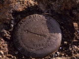 Desolation Peak Geological Survey Marker, Washington Photographie par David Pluth