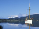 Sailboat Manuska on Lake Te Anau, Te Anau, New Zealand Photographic Print by Rich Reid
