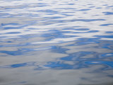 Reflected Patterns in Blue Water of Andean Lake, Merida, Venezuela Photographie par David Evans