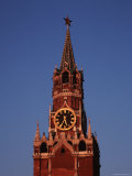 Spasskaya Tower with It's Clock and Spires and Star-Topped Pinacle Fotografisk trykk av Ira Block