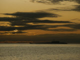 Silhouetted Russian Submarine in the White Sea Fotografisk tryk af James P. Blair Silhouetted Russian Submarine in the White Sea Fotografisk tryk af James P. Blair