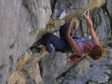 Woman Rock Climbing in Paklenica National Park, Croatia Photographie par Bobby Model