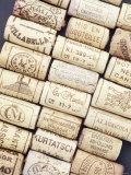 Lots of Different Wine Corks Lying Side by Side Lámina fotográfica