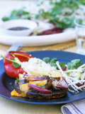 Grilled Mushroom with Quorn and Couscous Lámina fotográfica Grilled Mushroom with Quorn and Couscous Lámina fotográfica