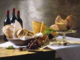 Assorted Types of Cheese with Bread, Red Wine Photographie