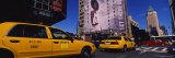 Yellow Taxies at the Road Intersection, Manhattan, New York City, New York, USA Stampa fotografica di Panoramic Images Yellow Taxies at the Road Intersection, Manhattan, New York City, New York, USA Stampa fotografica di Panoramic Images