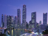 City Skyline, Financial District, Clarke Quay and Singapore River, Singapore Pósters por Steve Vidler City Skyline, Financial District, Clarke Quay and Singapore River, Singapore Pósters por Steve Vidler