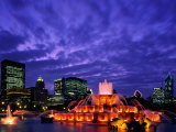 Buckingham Fountain and City Skyline, Chicago, Illinois, USA Photographic Print by Steve Vidler