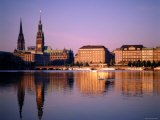 City Skyline and Binnenalster Lake, Hamburg, Schleswig-Holstein, Germany Photographie par Steve Vidler