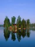 Lake View, House on Island, Sormland, Sweden Fotografie-Druck von Steve Vidler