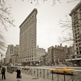 Flatiron Building, Fifth Avenue and Broadway, New York City, USA Photographic Print by Alan Copson