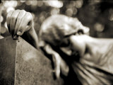 Cemetery Statues, no. 2 Photographie par Katrin Adam