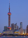 Pudong Skyline, Shanghai, China Photographie par Michele Falzone