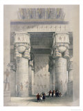 View from under the Portico of the Great Temple Ofdendera Lámina giclée por David Roberts