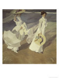 Stroll to the Edge of the Sea Giclee Print by Joaquín Sorolla y Bastida