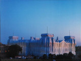 Reichstag Ost und Nordfassade in Abenddammerung Reproductions pour les collectionneurs par Christo 