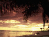 Sonnenuntergang am Poipu Beach, Kauai, Hawaii Fotografie-Druck von Elfi Kluck