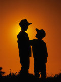 Silhouette of Boys Photographie par Jerry Koontz