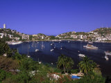 Acapulco Bay, Acapulco, Mexico Photographic Print by Walter Bibikow