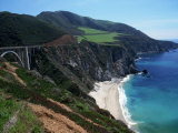 Bixby Bridge on Highway 1, Big Sur, CA Fotografisk trykk av Michele Burgess