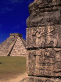 Ancient Mayan City Ruins, Chichen Itza, Mexico Photographie par Walter Bibikow