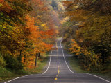 Route 15, Scenic Highway, Potomac Highland, WV Stampa fotografica di Everett Johnson