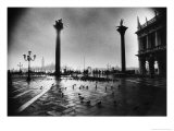 The Columns of St Mark and St Theodore, Piazzetta San Marco Reproduction procédé giclée par Simon Marsden