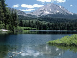 Lassen Peak (10,457') and Manzanita Lake, CA Photographie par Allen Russell