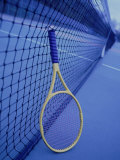 Tennis Racquet Against Net Photographie par Henryk T. Kaiser