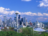 Skyline in the Spring, Seattle, WA Lámina fotográfica por Mark Windom Skyline in the Spring, Seattle, WA Lámina fotográfica por Mark Windom