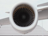 Gros plan de la section d'arrivée d'un moteur d'avion Photographie par Stephen St. John