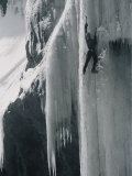 A Climber Scales Too Much Goose on the Upper South Fork Valley Photographie par Bobby Model