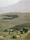 An Elevated View of a Village in Ethiopia Photographie par James P. Blair