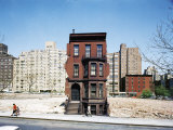Construction in NYC: Land Being Cleared For 20 Story Building in East 60s Photographie par Dmitri Kessel