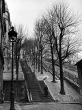 Steps Leading to the Top of the Butte Montemartre Photographie par Ed Clark